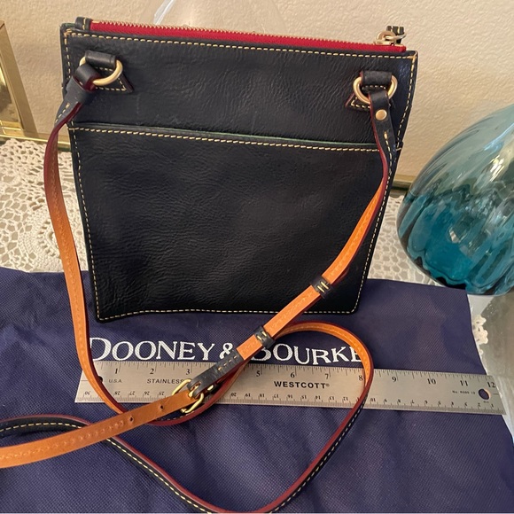 Dooney & Bourke Florentine Leather Triple Zip Crossbody bag Navy, NWOT - Picture 5 of 8